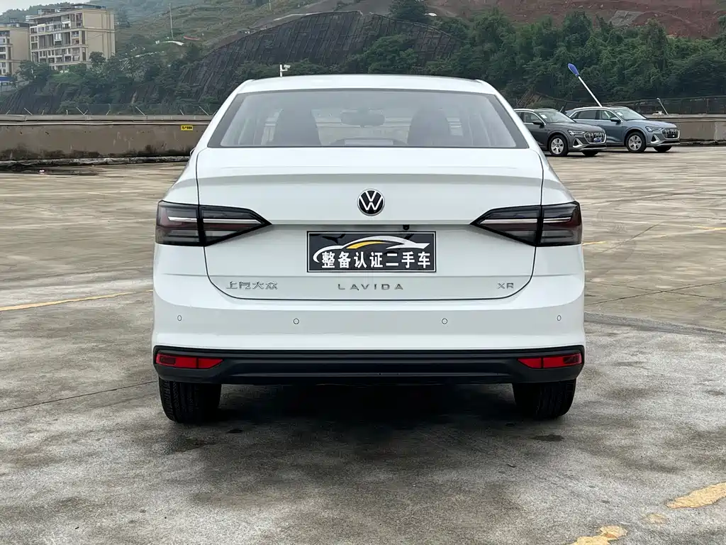 Volkswagen Lavida 2025