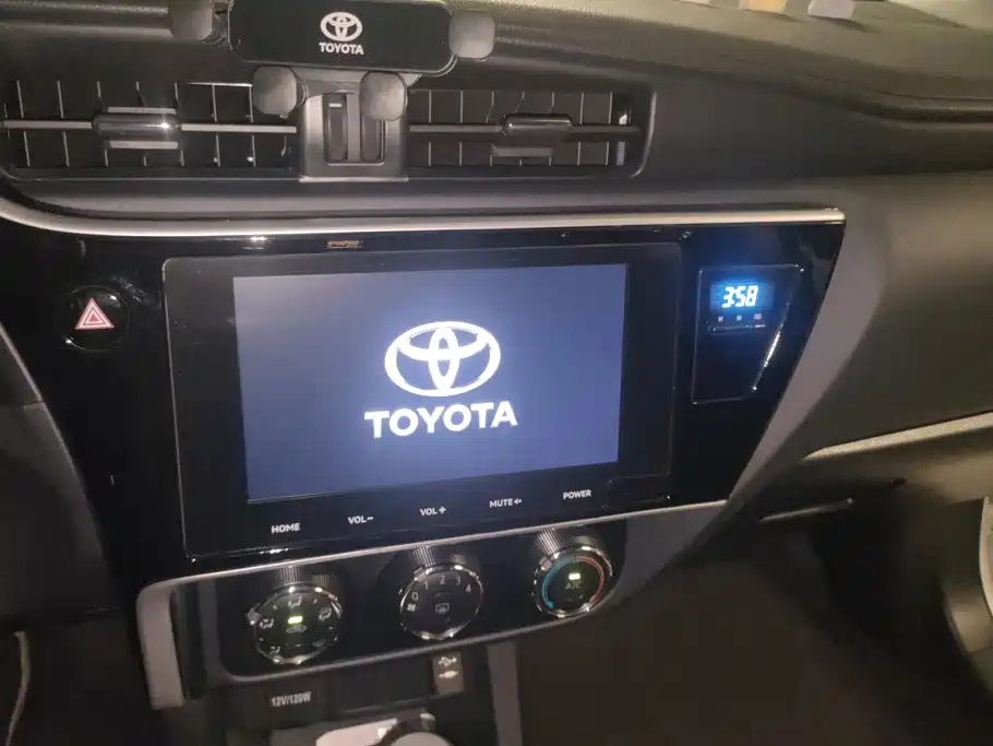Toyota Levin 2019 — фото 13