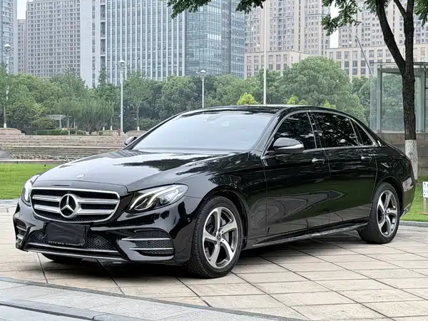 Mercedes-Benz E-Class 2018