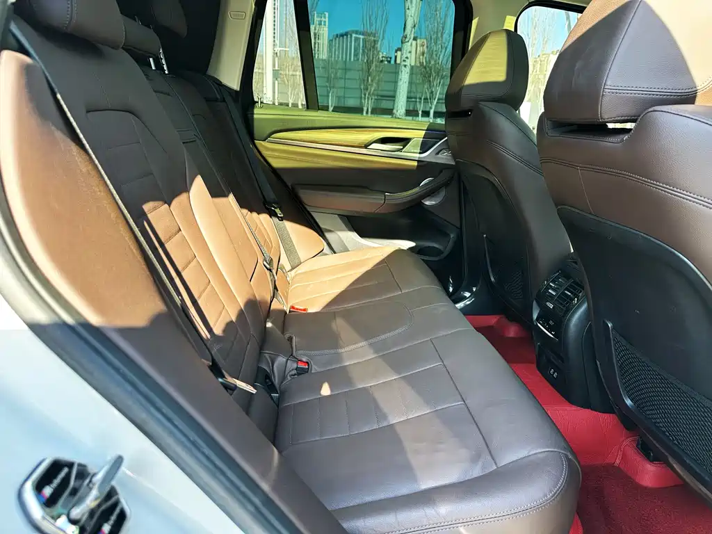 BMW X3 2021