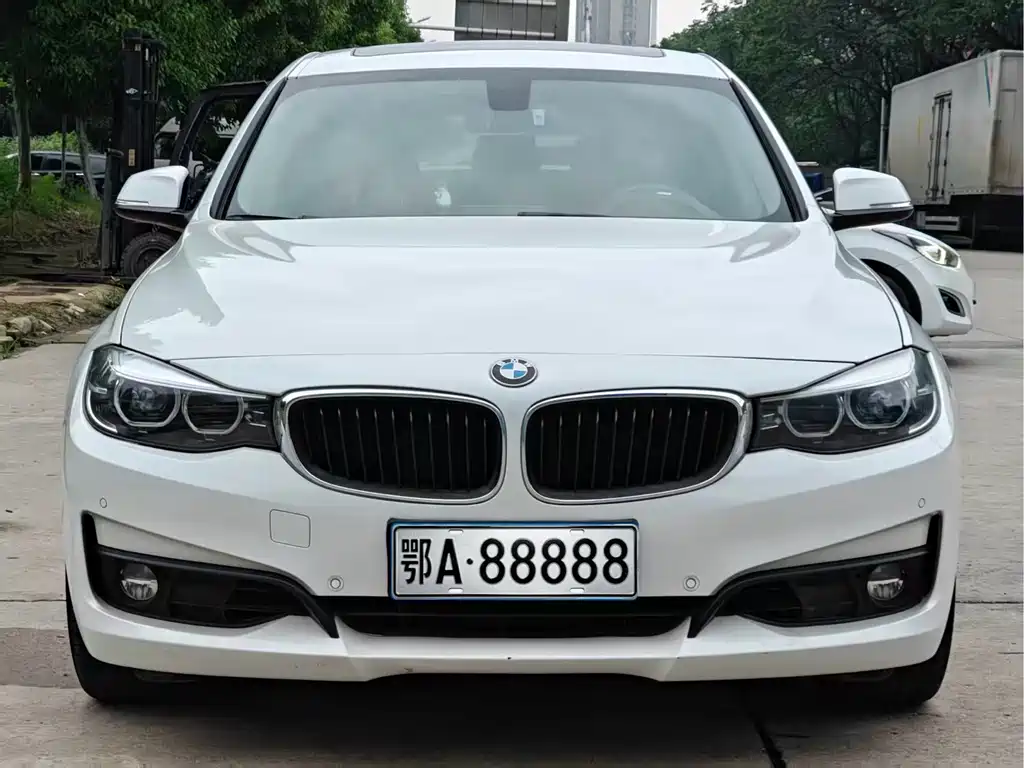 BMW 3 Series GT 2018