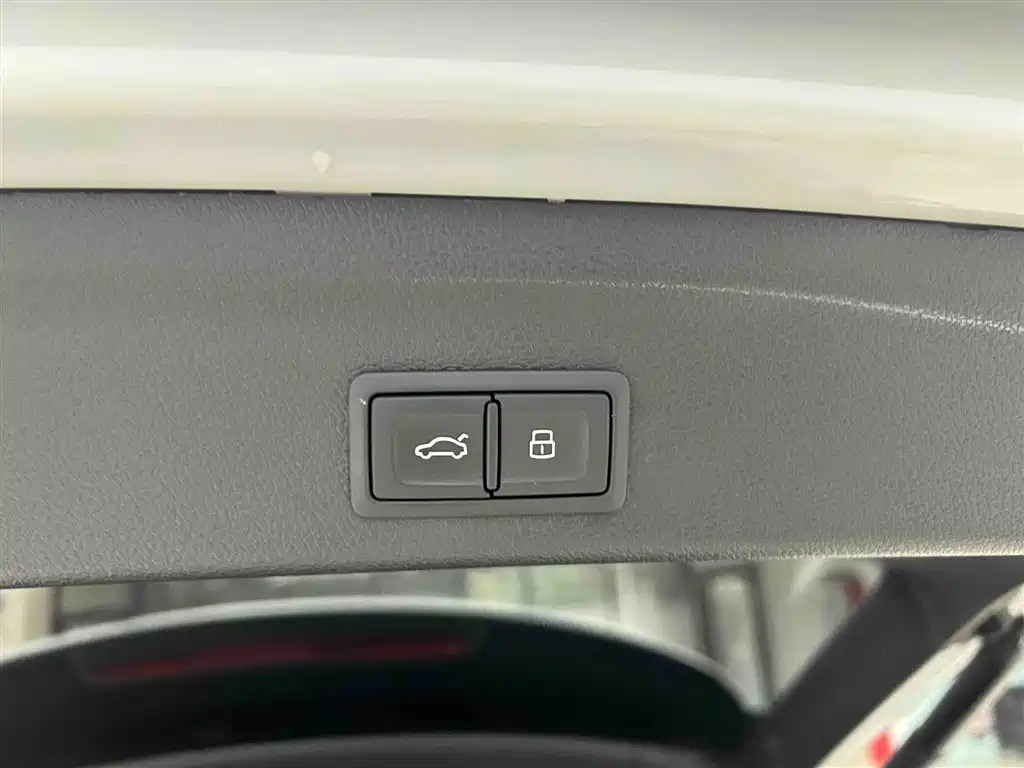 Audi Q3 2022 — фото 17