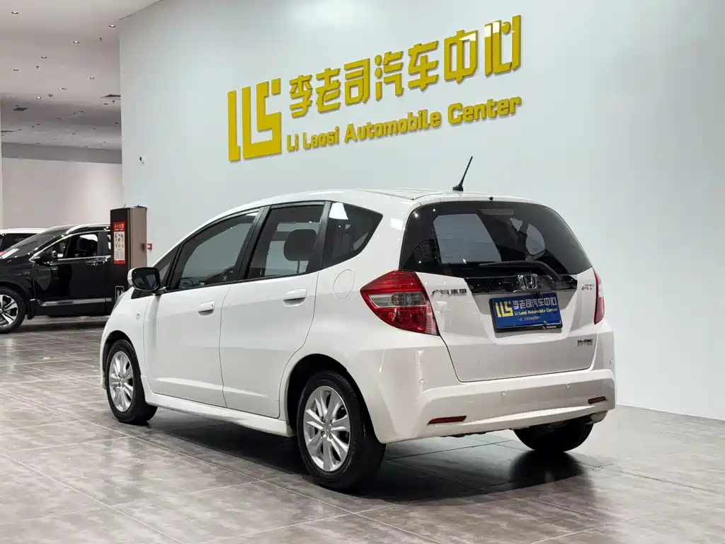 Honda Fit 2013 — фото 3