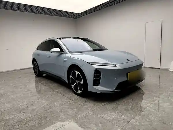 NIO ET5T 2025