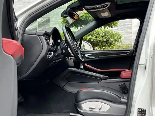 Porsche Macan 2017