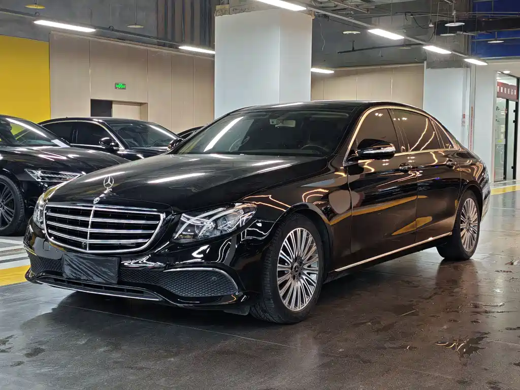 Mercedes-Benz E-Class 2019 — фото 1