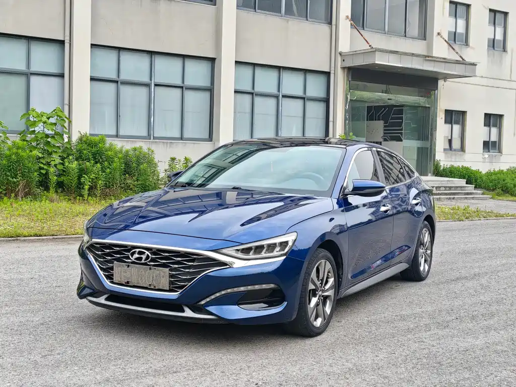 Hyundai Festa 2019 — фото 1