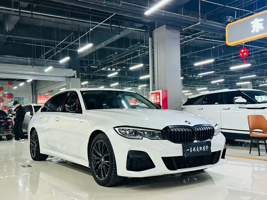 BMW 3 Series 2021