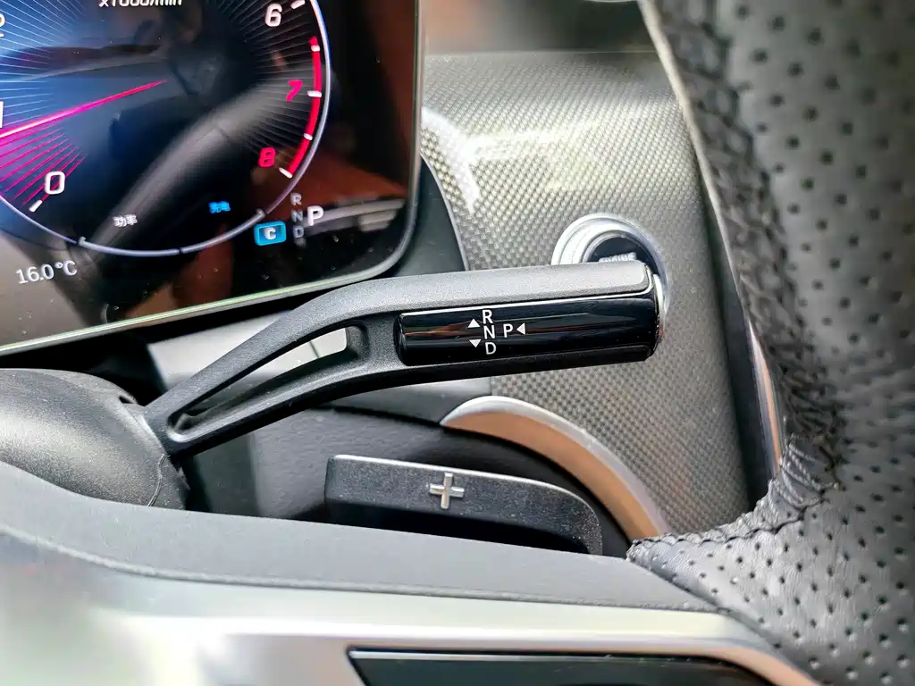 Mercedes-Benz GLC 2023 — фото 14