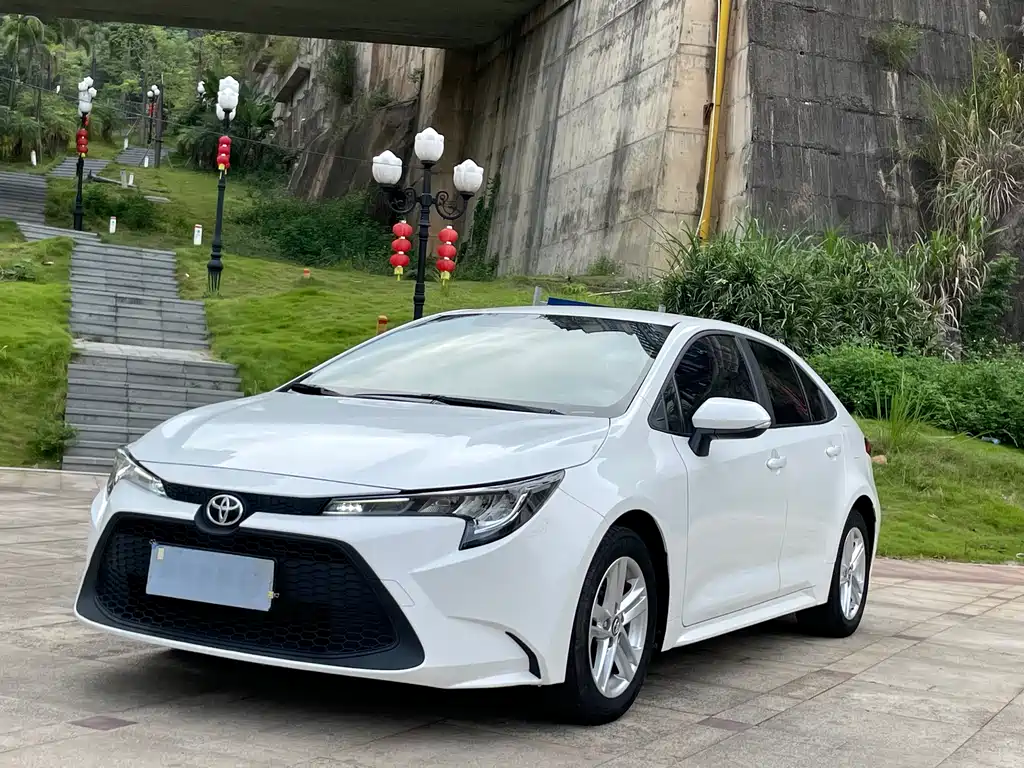 Toyota Levin 2023 — фото 1