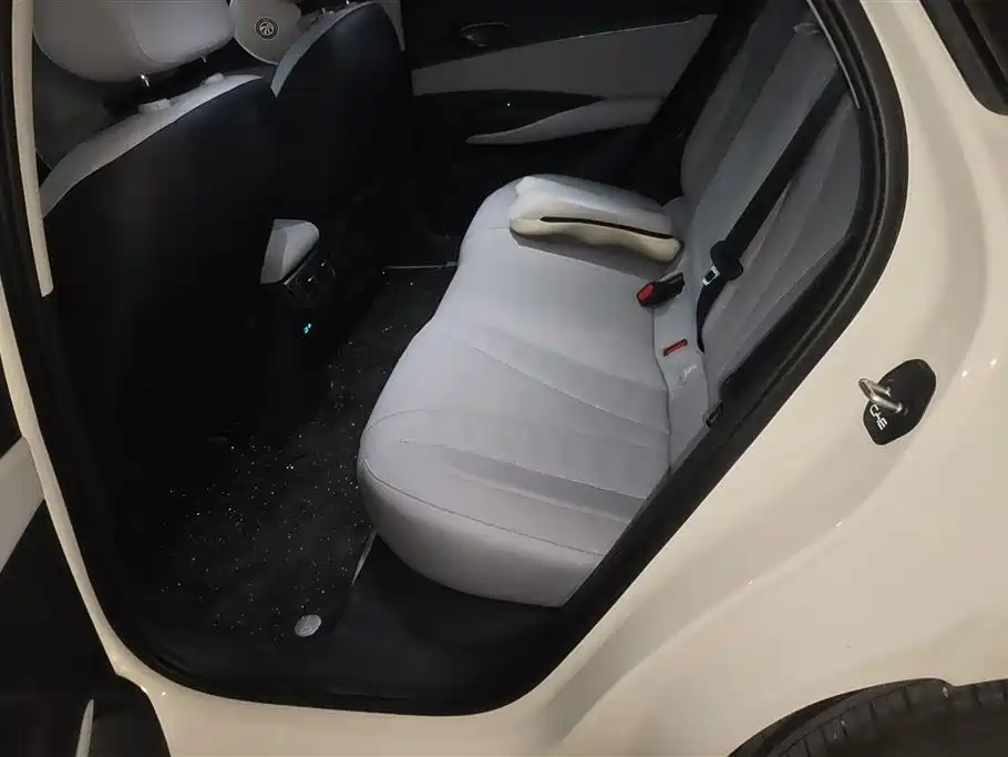BYD Seal 06 DM-i Wagon 2025 — фото 11