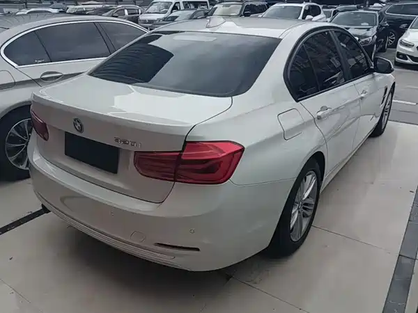 BMW 3 Series 2016