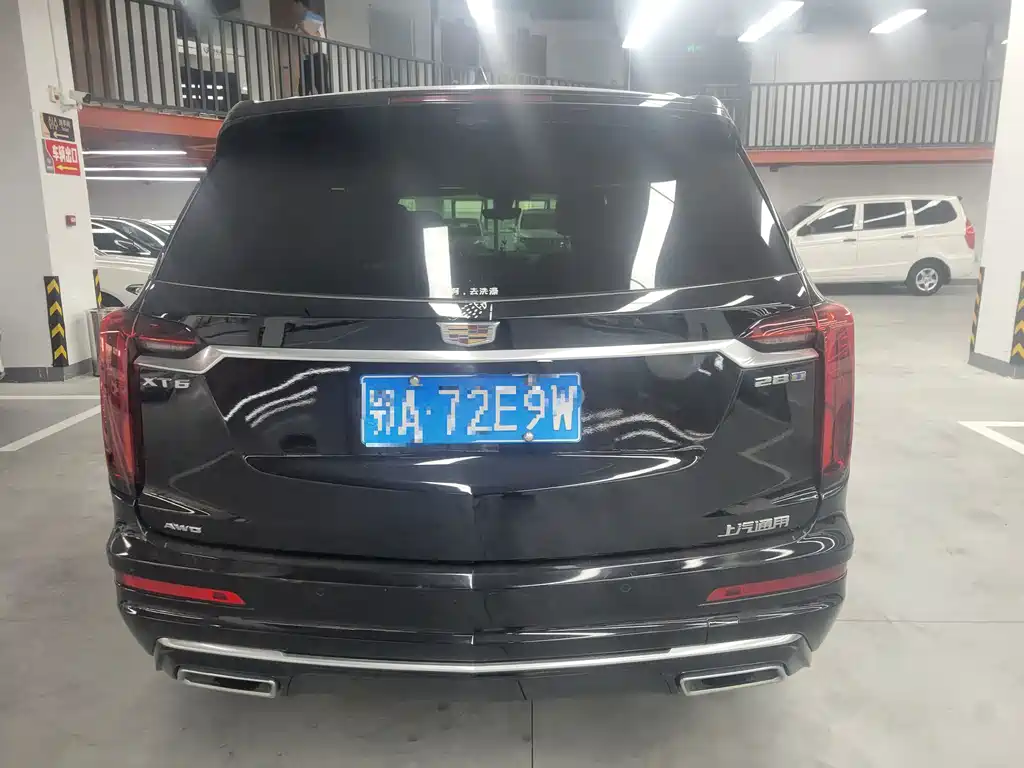 Cadillac XT6 2022 — фото 10