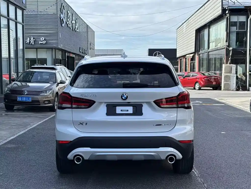 BMW X1 2022 — фото 12