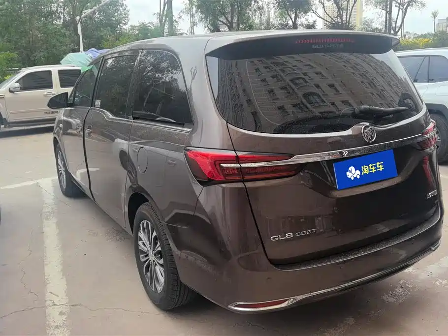 Buick GL8 2020