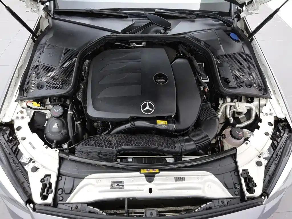 Mercedes-Benz C-Class 2021