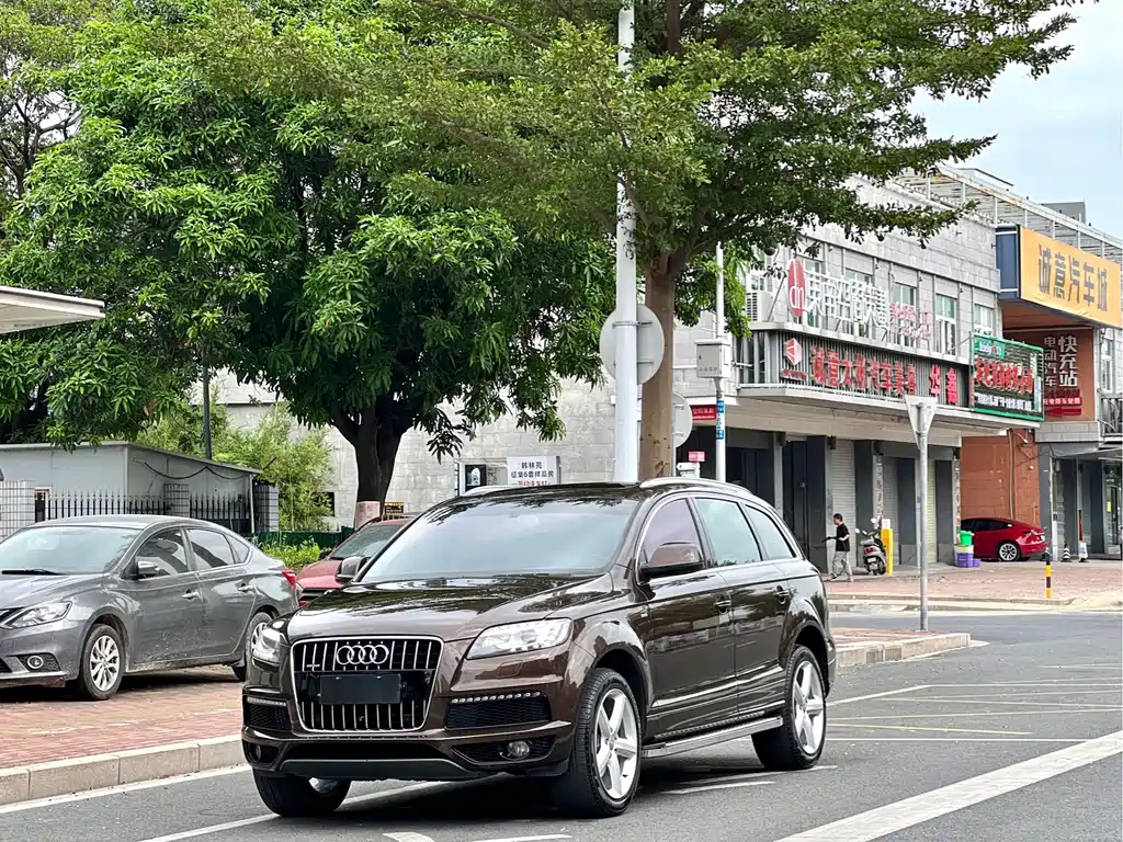 Audi Q7 2015 — фото 1