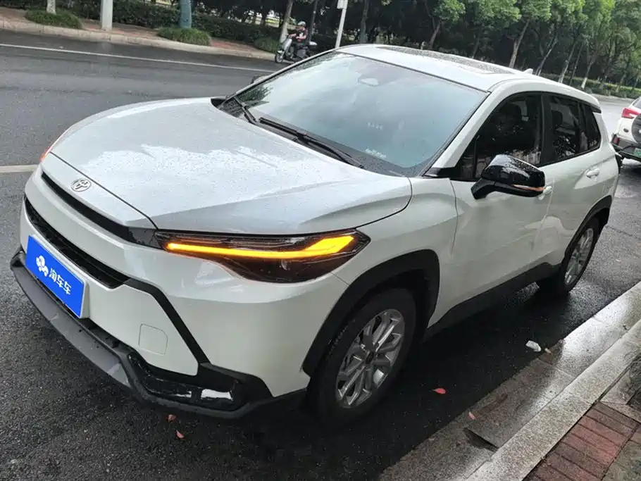 Toyota Frontlander 2026