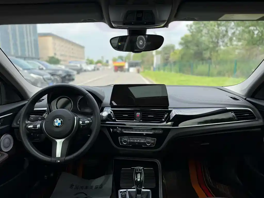 BMW 1 Series 2023