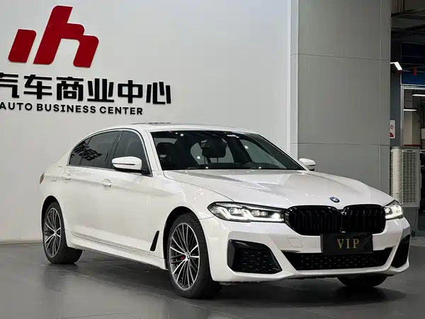 BMW 5 Series 2021
