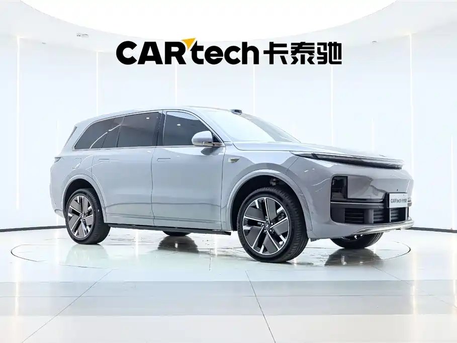Li Auto Li L9 2025
