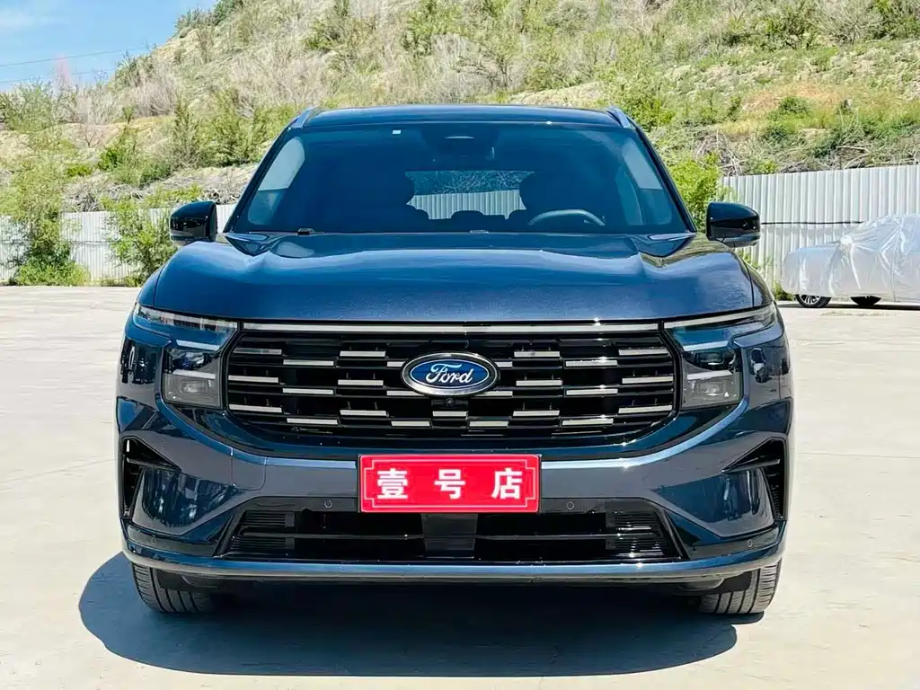 Ford Edge 2023 — фото 2