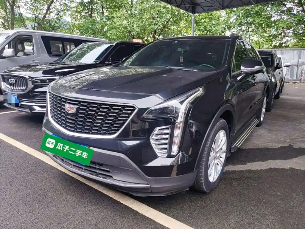 Cadillac XT4 2021 — фото 2