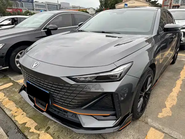 Changan UNI-V 2024