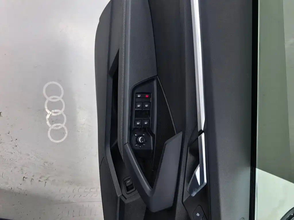 Audi A3 2022 — фото 15
