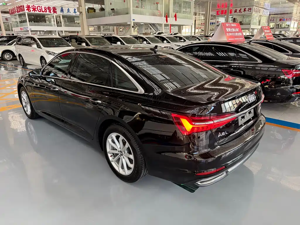 Audi A6L 2020