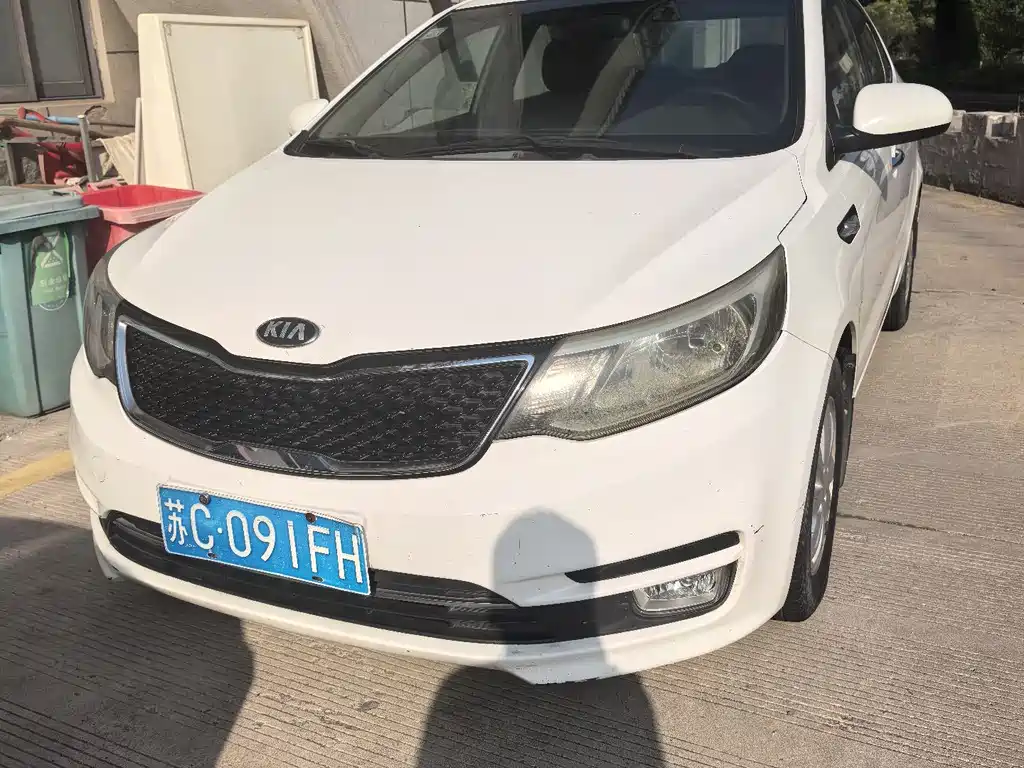 Kia K2 2015