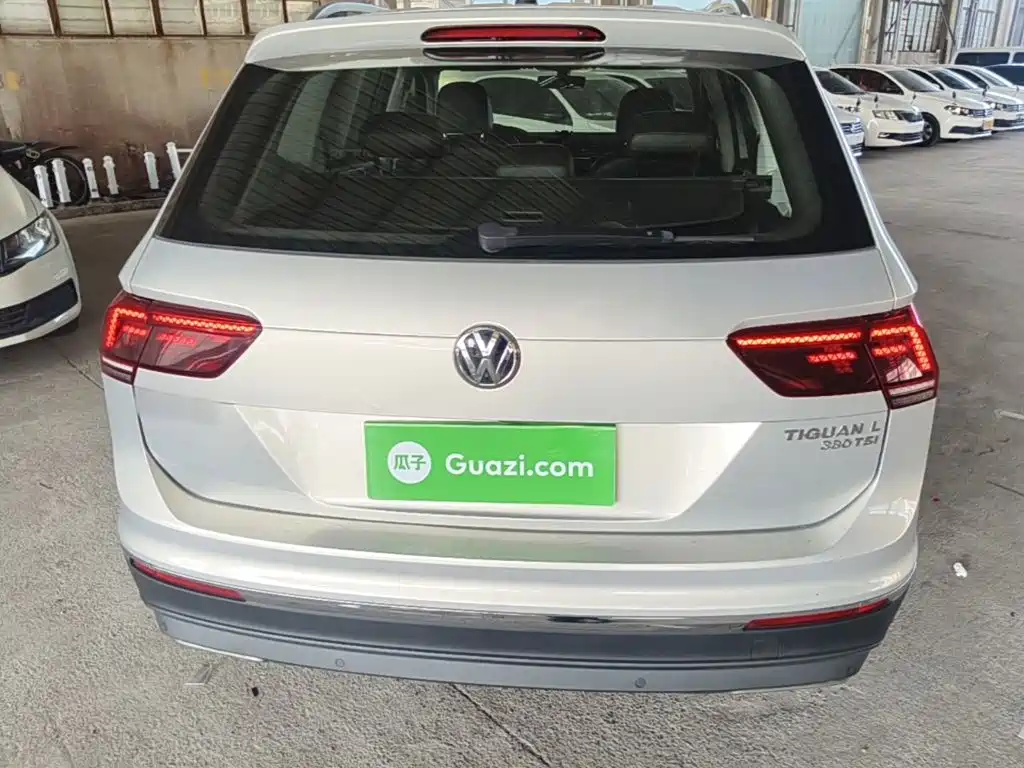 Volkswagen Tiguan L 2017