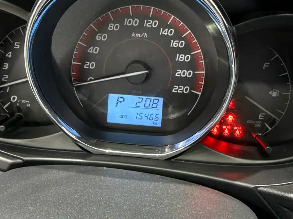 Toyota Vios 2023 — фото 12