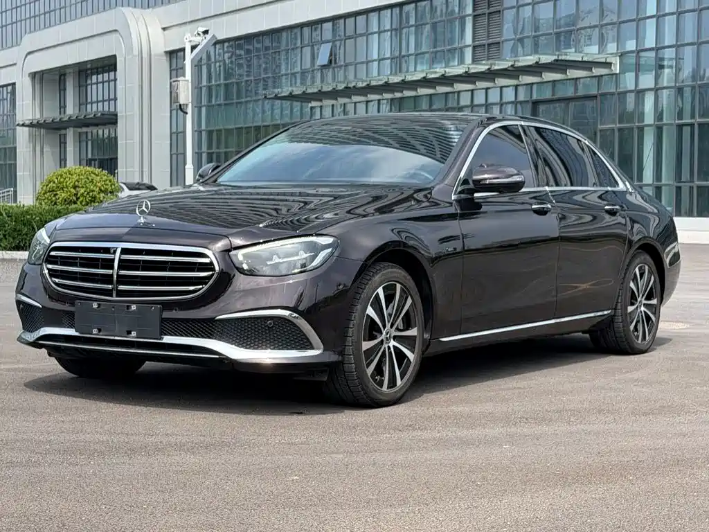 Mercedes-Benz E-Class New Energy 2022 — фото 1