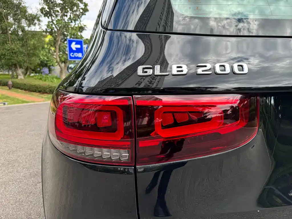 Mercedes-Benz GLB 2022 — фото 42