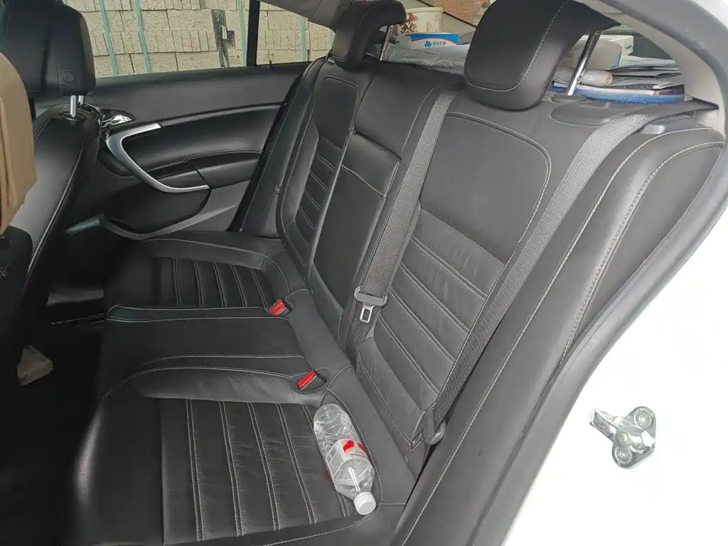 Buick Regal 2015 — фото 15