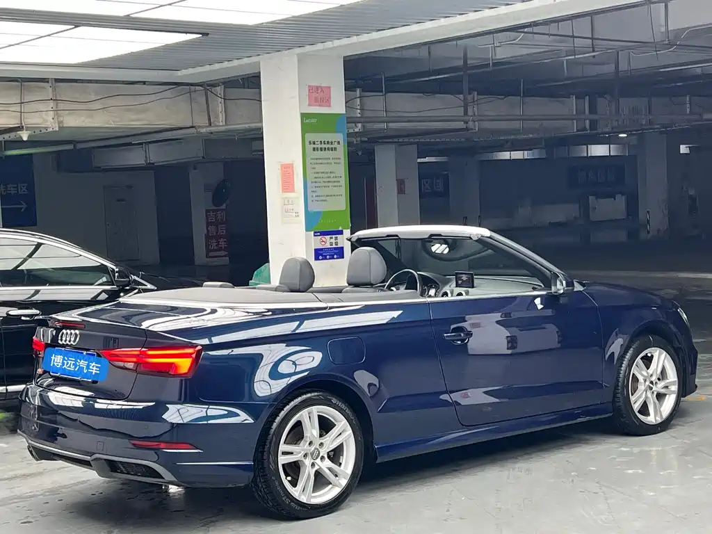 Audi A3 2018 — фото 9