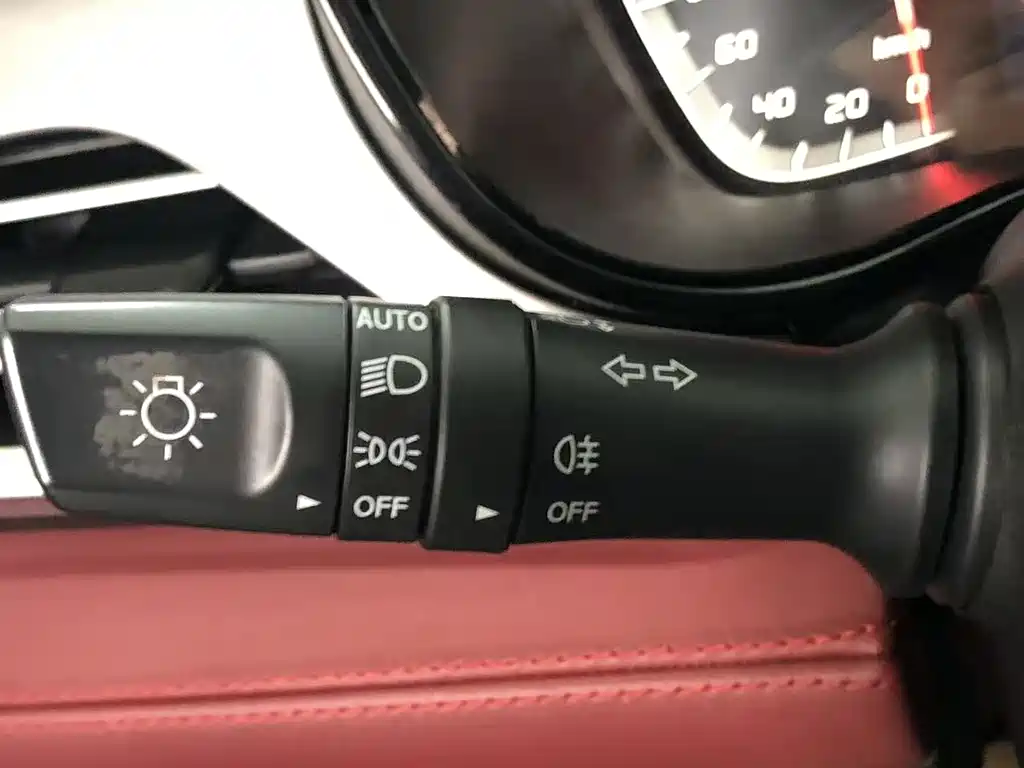 Changan CS85 COUPE 2019 — фото 23