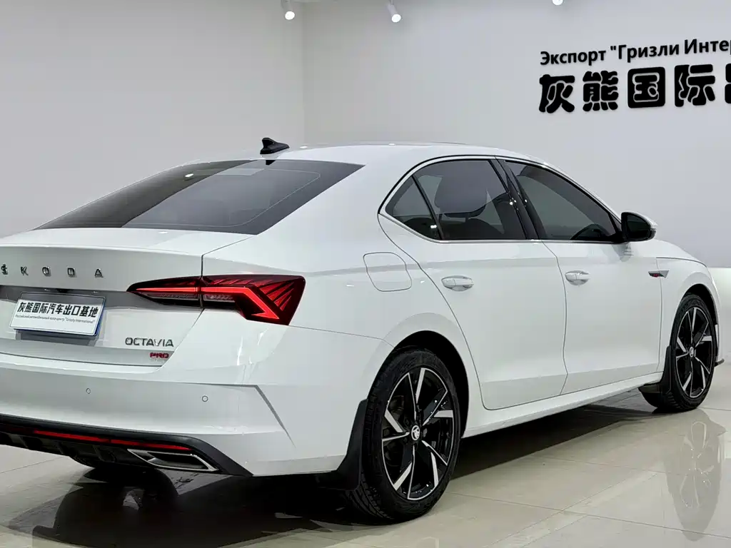 Skoda Octavia 2023