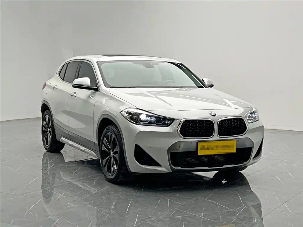 BMW X2 2023 — фото 8