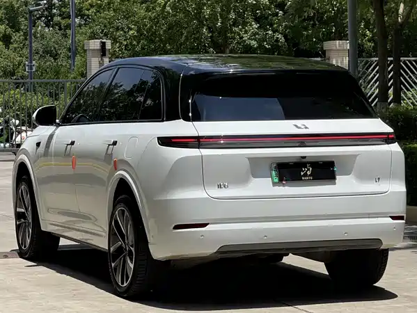 Li Auto L7 2025