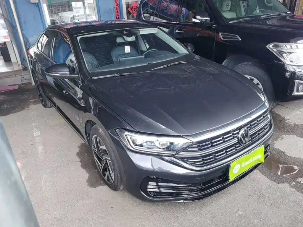 Volkswagen Sagitar 2023
