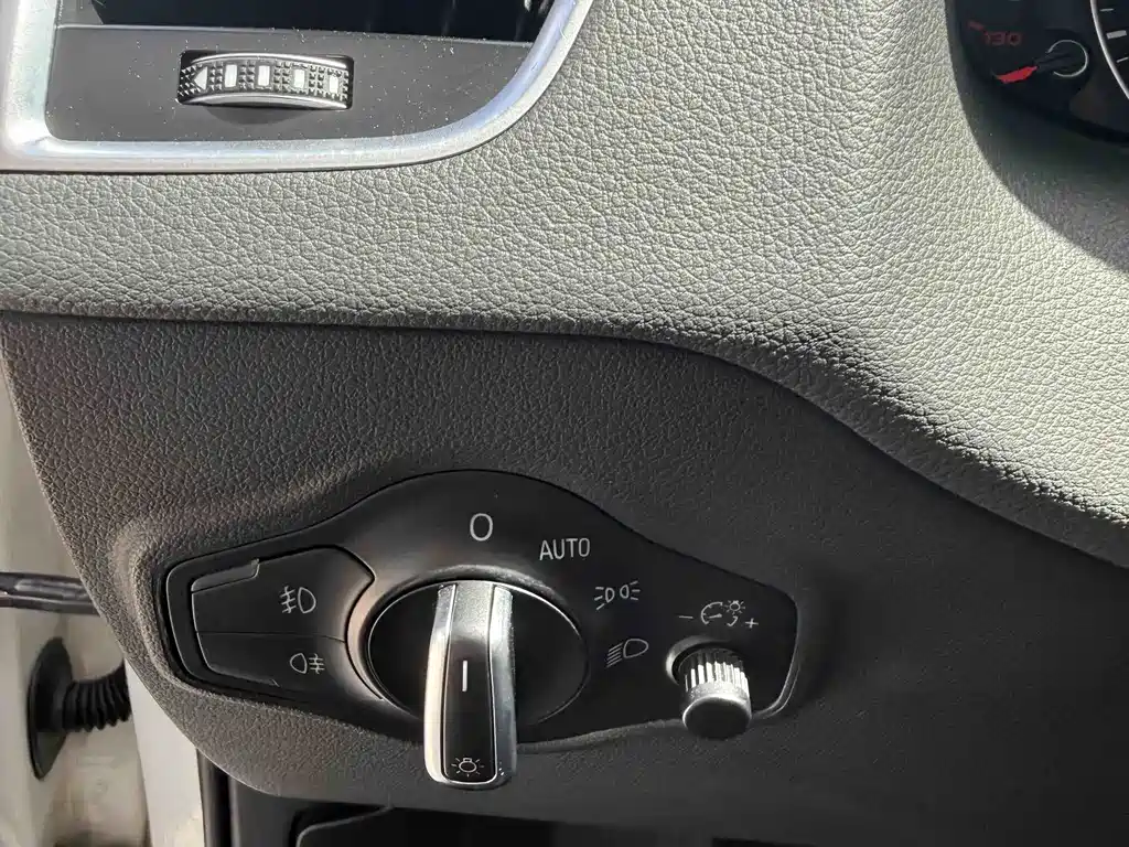 Audi Q5 2017 — фото 14