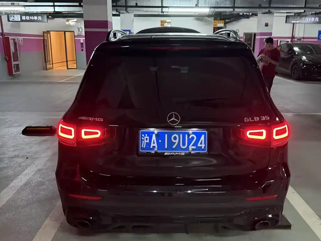 Mercedes-Benz GLB AMG 2022 — фото 7