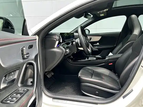 Mercedes-Benz CLA 2022