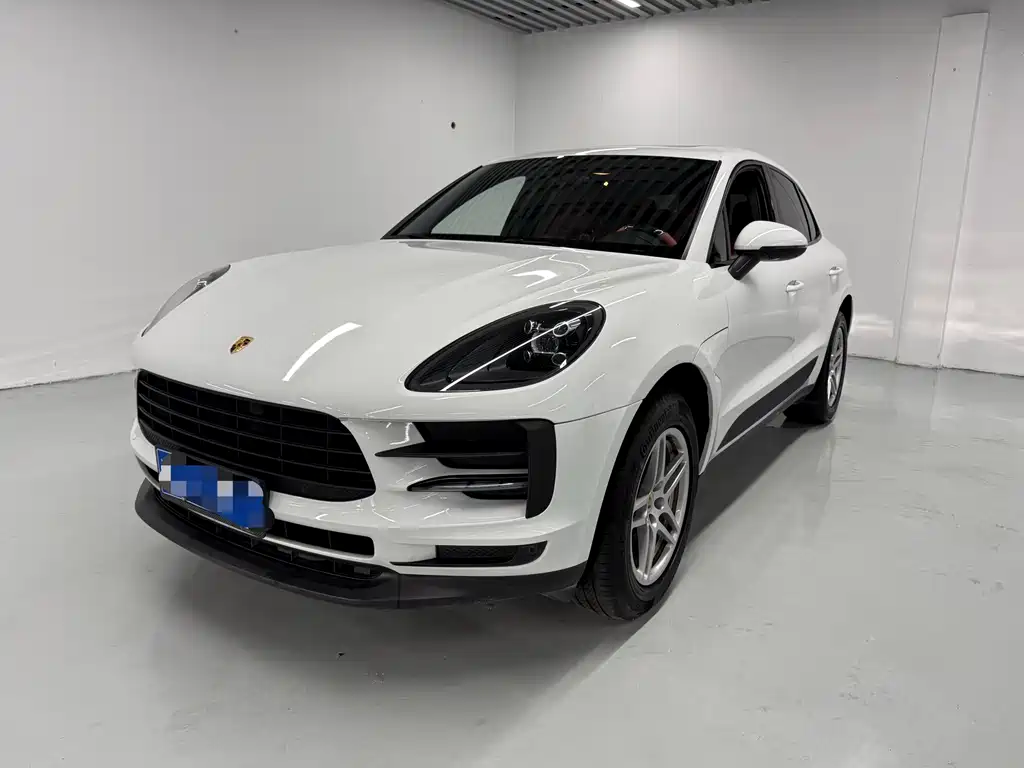 Porsche Macan 2020 — фото 1