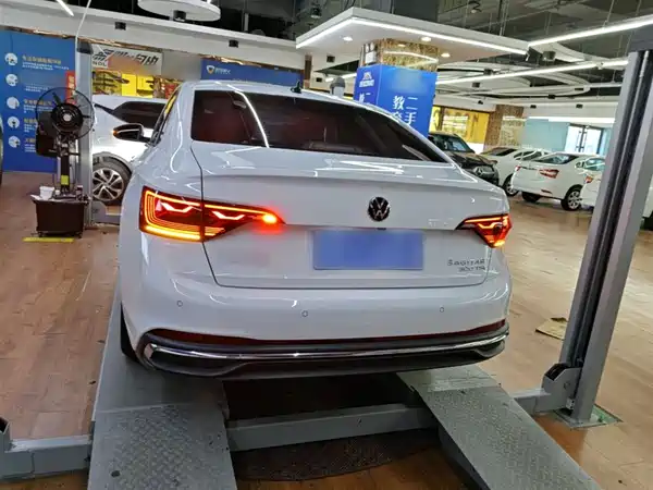 Volkswagen Sagitar 2025
