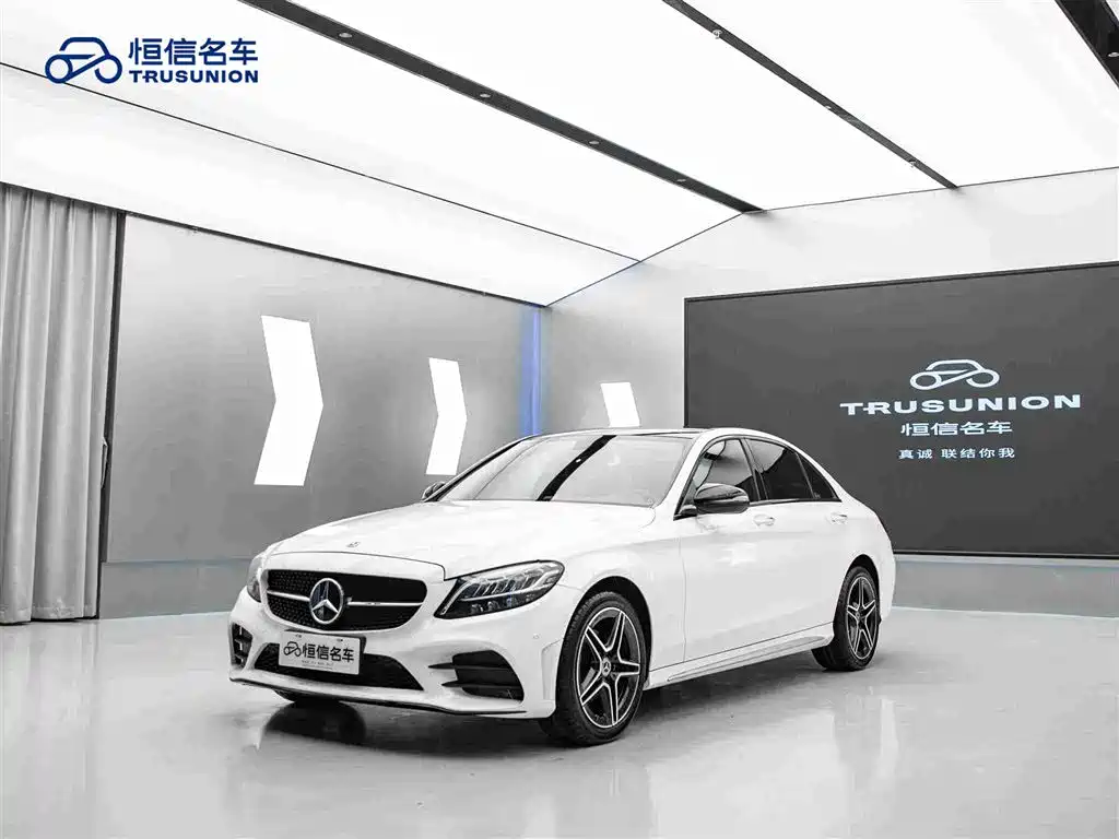 Mercedes-Benz C-Class 2021