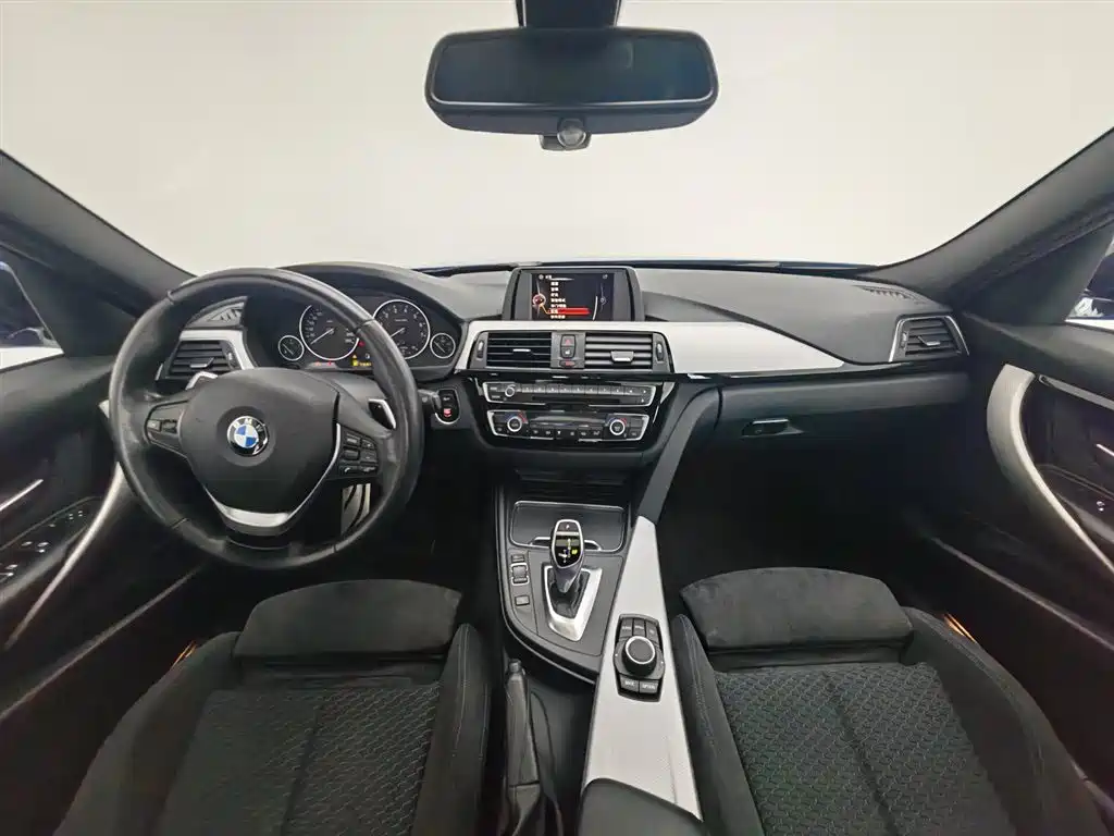 BMW 3 Series 2017