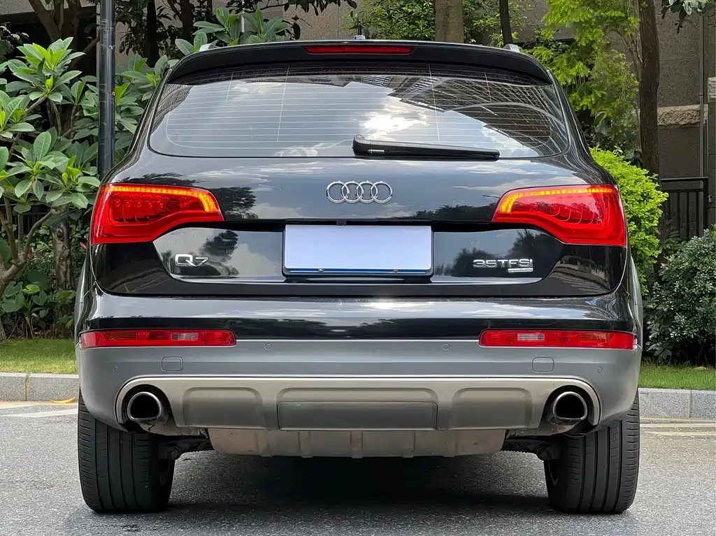 Audi Q7 2014 — фото 24